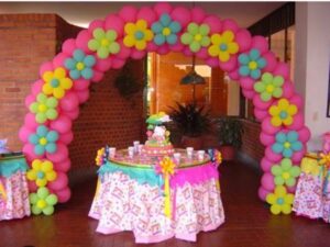 Read more about the article Hiring A Ballon Decorator for Your Party Is a Wise Decision – How?